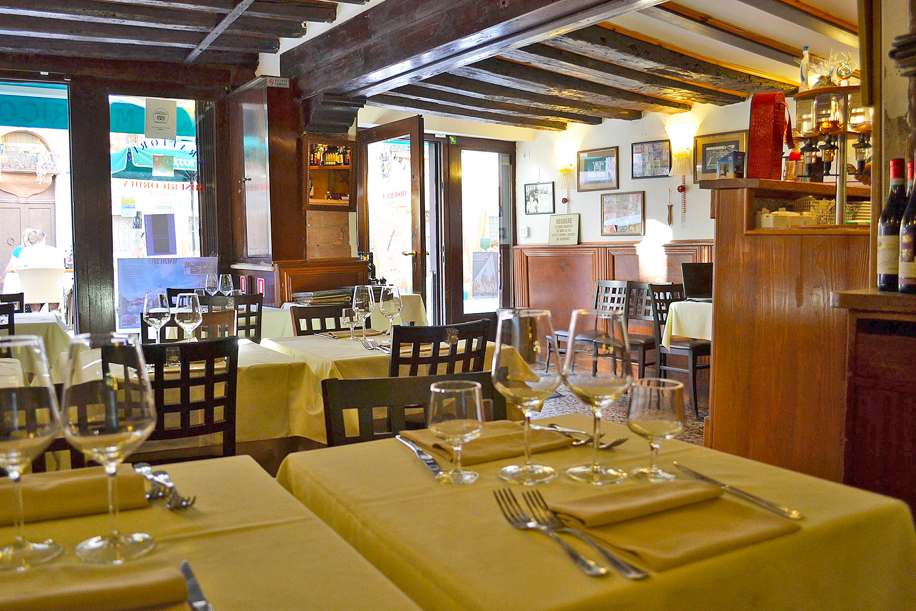 Trattoria Misericordia - Logo - Interno